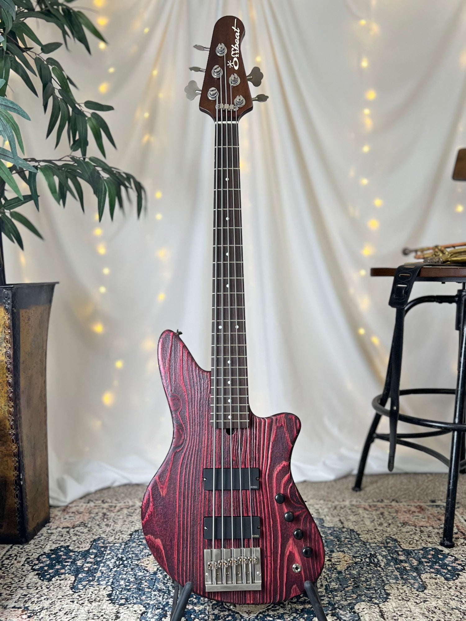Modern Series Jax 5-32 32-Inch Medium-Scale Bass in Bordeaux with EMG 40PCS Neck and 40PA Bridge Pickups and EMG BTS Active Electronics - 2D102005 - Front Full