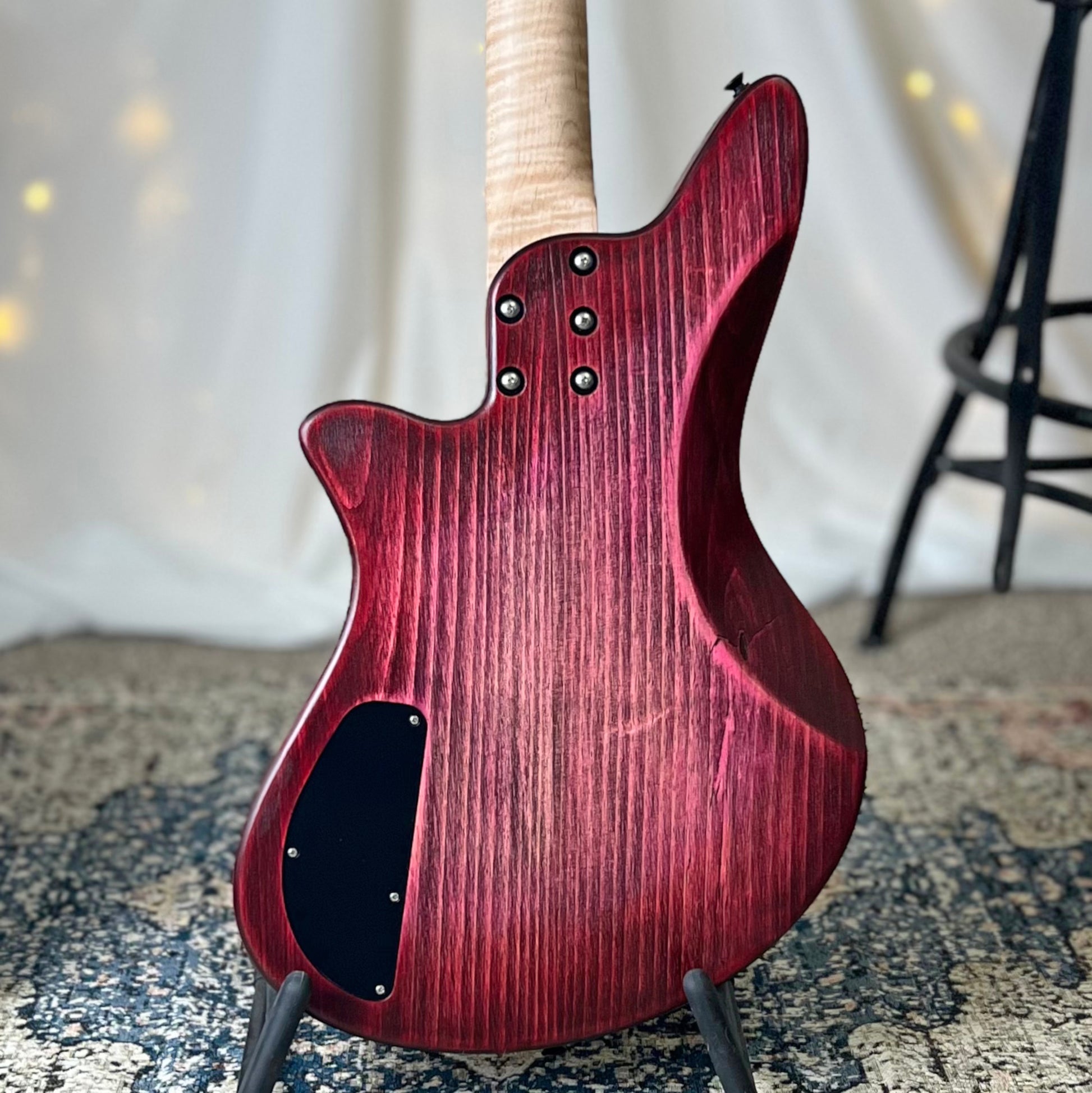 Jacqueline J2-32 32-Inch Medium-Scale Bass in Roses Are Red with Nordstrand NJ4 (Passive) Pickup Set and V-V-T (Passive) Electronics - 2E122002 - Back Square