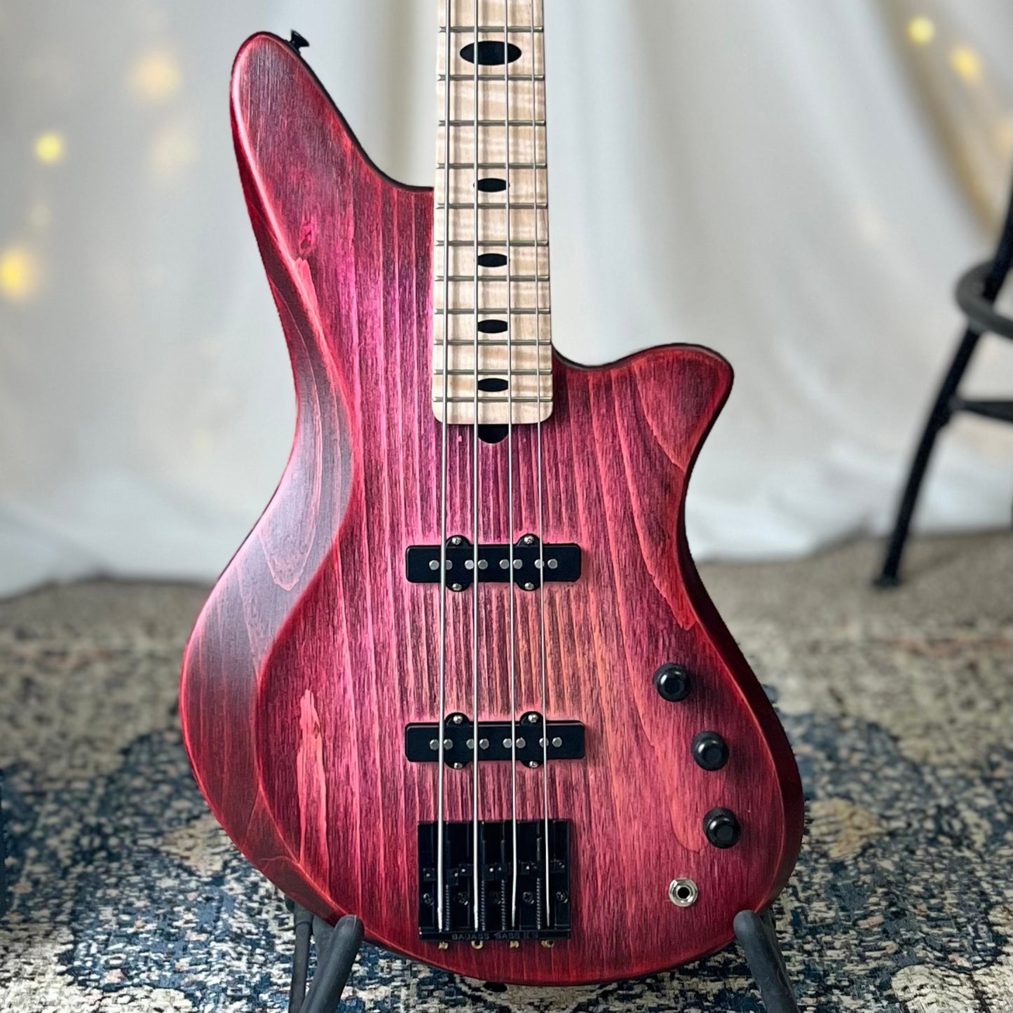 Jacqueline J2-32 32-Inch Medium-Scale Bass in Roses Are Red with Nordstrand NJ4 (Passive) Pickup Set and V-V-T (Passive) Electronics - 2E122002 - Front Square