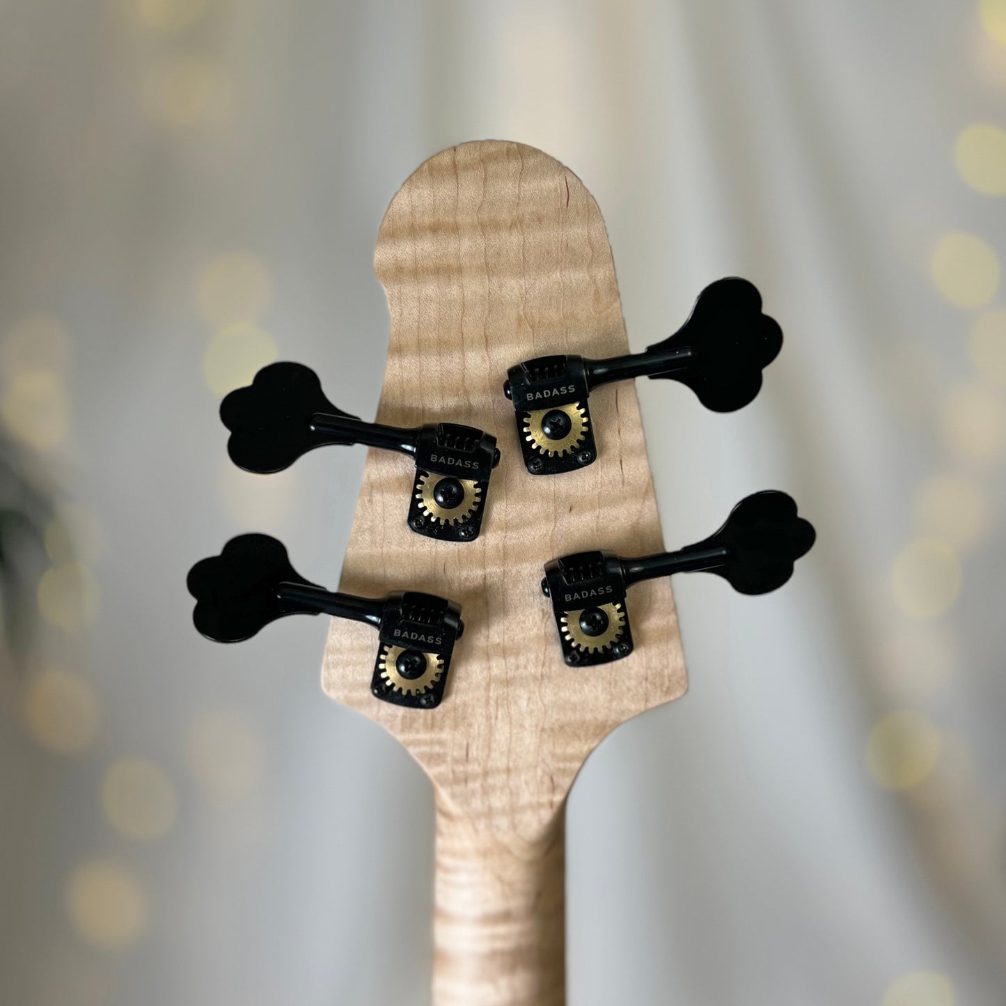 Jacqueline J2-32 32-Inch Medium-Scale Bass in Roses Are Red with Nordstrand NJ4 (Passive) Pickup Set and V-V-T (Passive) Electronics - 2E122002 - Headstock Back