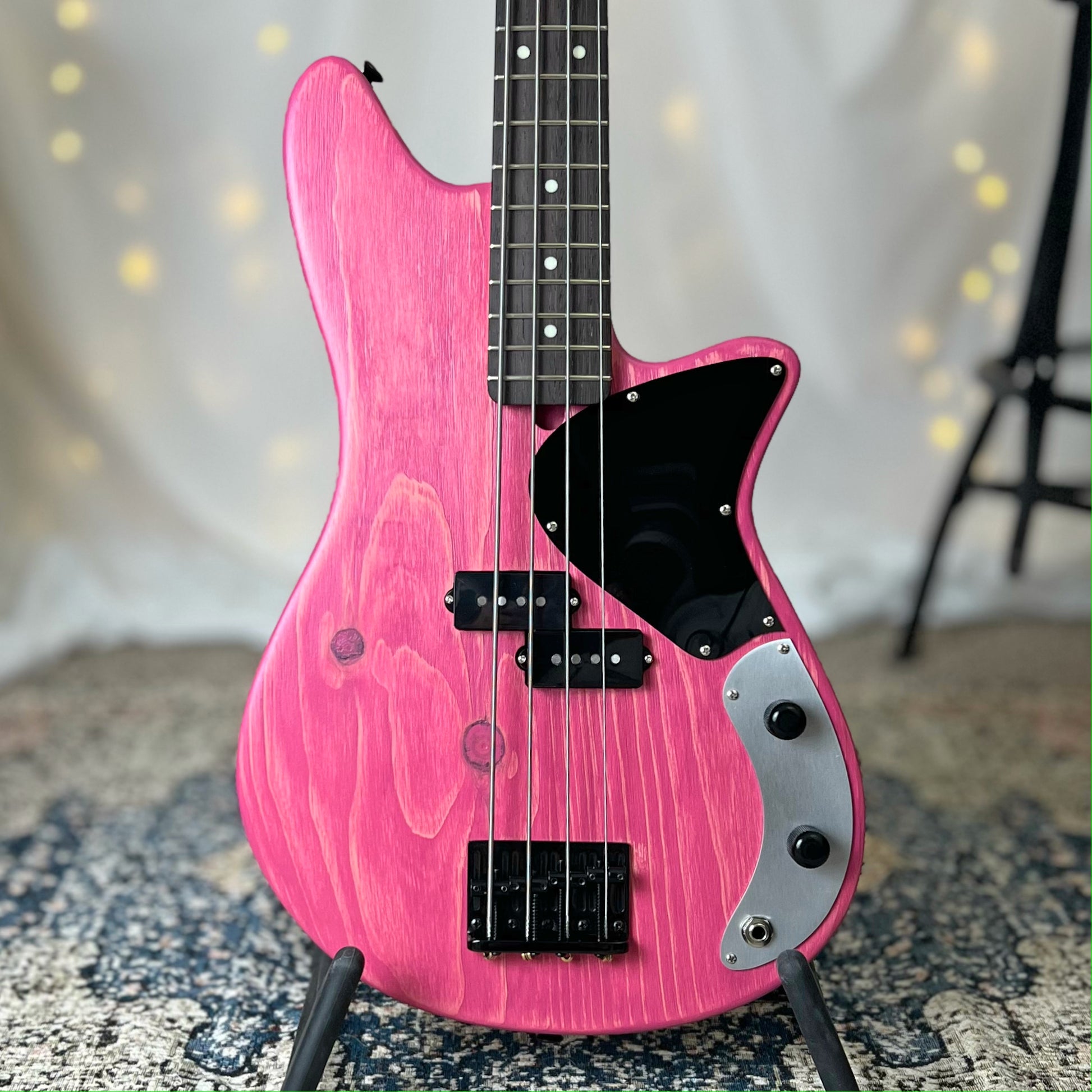 O Series Shelby P 30-Inch Short-Scale Bass in Power Pink with Tonerider Classic P Pickup - 2D105001 - Front Square