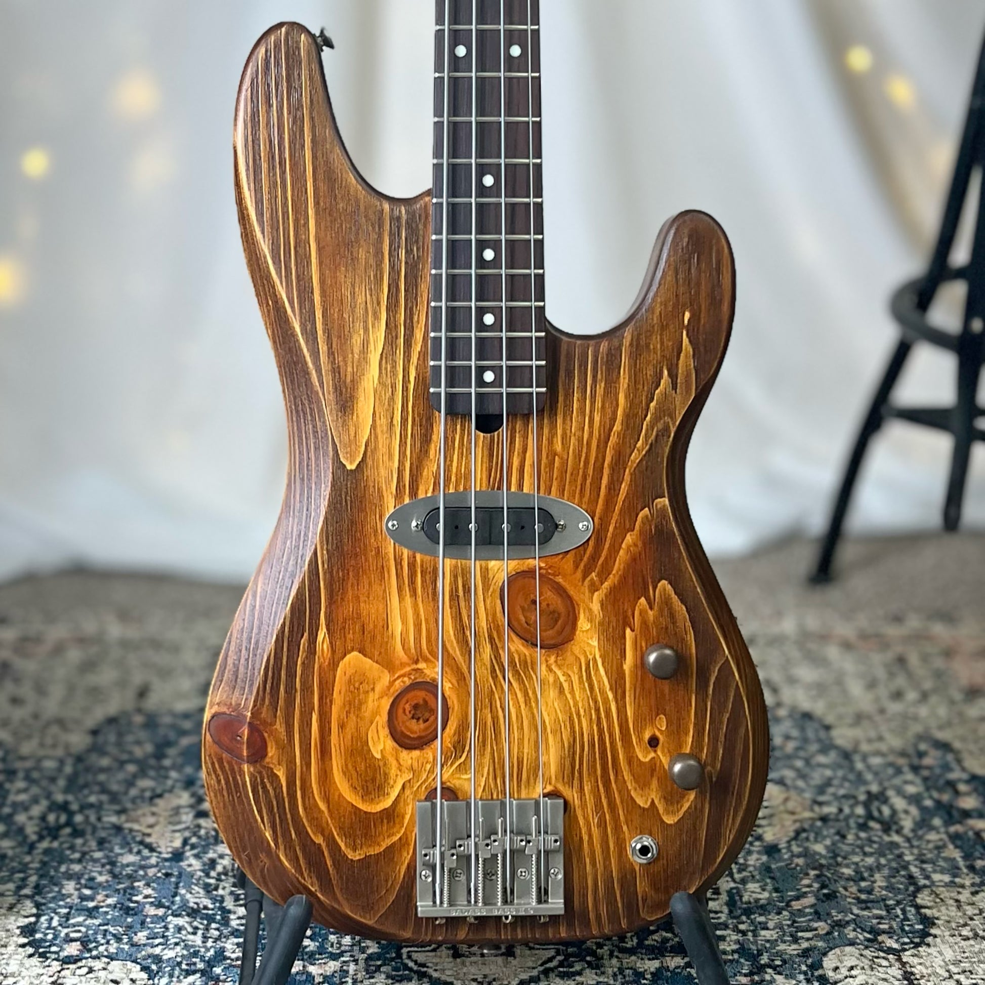 Pamela S-32 32-Inch Medium-Scale Bass in Toasted Caramed on Textured Knotty Pine with Fralin Split 51P Bass Pickup Passive and V-T Electronics Passive - 2E112002 - Front Square