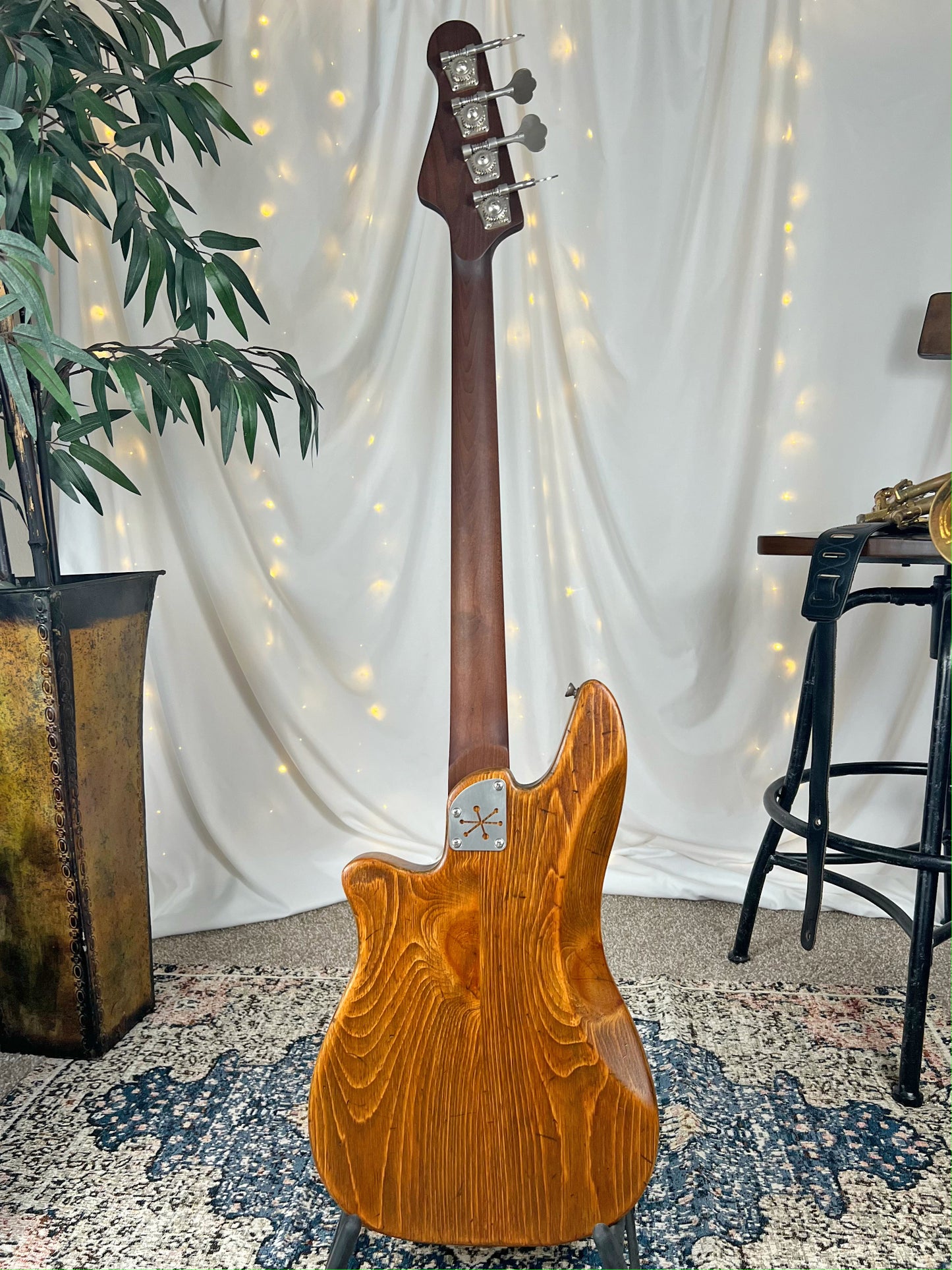 Roxanne P2 32-Inch Medium-Scale Bass in Butterscotch Candy with EMG PVHZ and EMG GZR-P Pickups and EMG SPPP-SPPP-T Electronics - Back Full