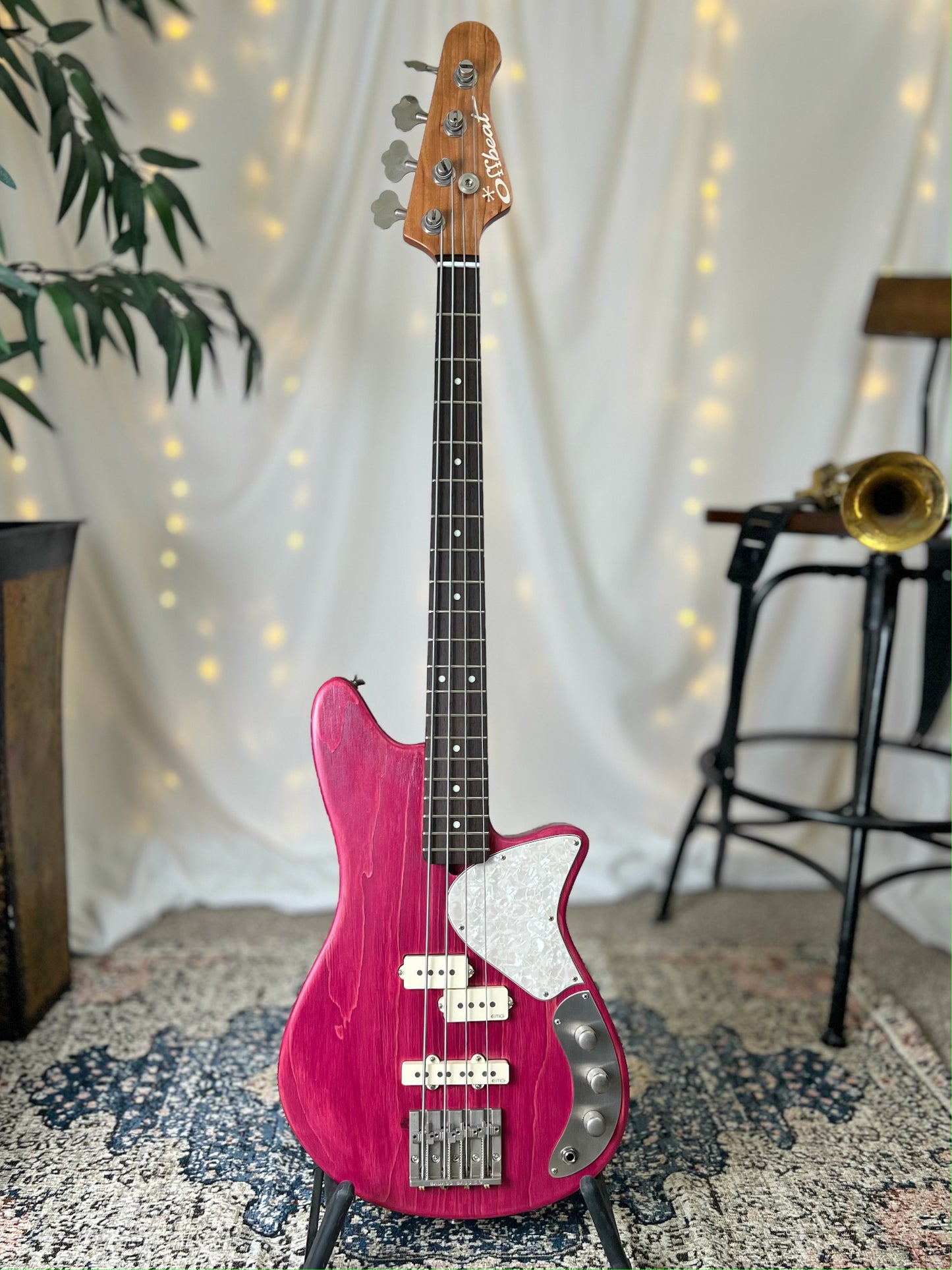 Shelby PJ 30-Inch Short-Scale Bass in Raspberry Beret with EMG Geezer Butler PJ (Passive) Pickup Set and EMG SPPP/V/T (Passive) Electronics - Front Full