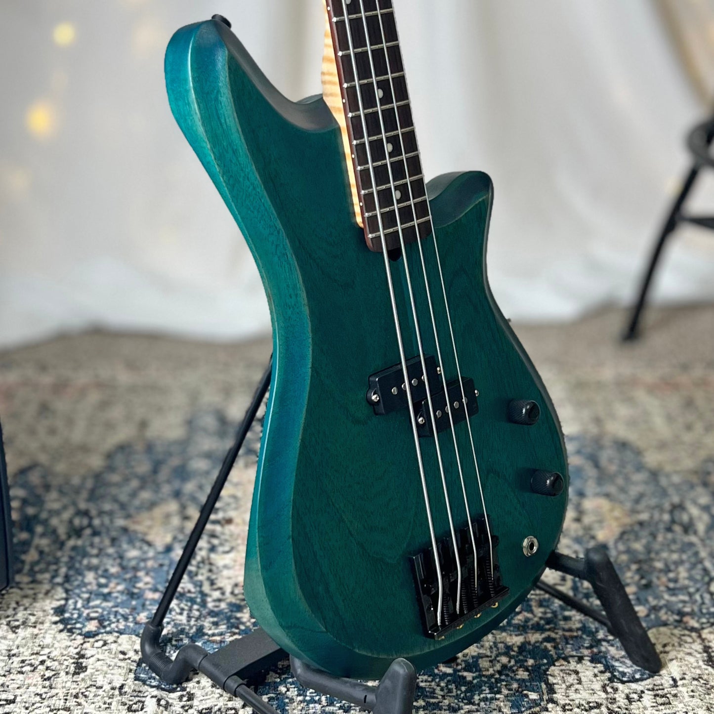 Carved Top Shelby P 30-Inch Short-Scale Bass in Turquoise with Nordstrand NP4 A3 Pickup (Passive) and V-T Electronics (Passive)