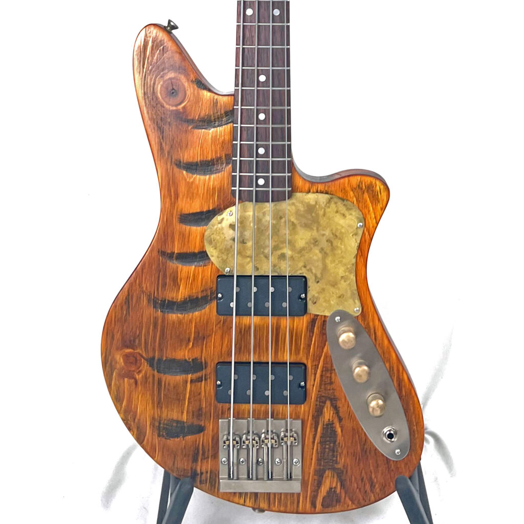 Offbeat Guitars Jacqueline 32-Inch Medium-Scale Bass in Salted Caramel on Distressed Pine