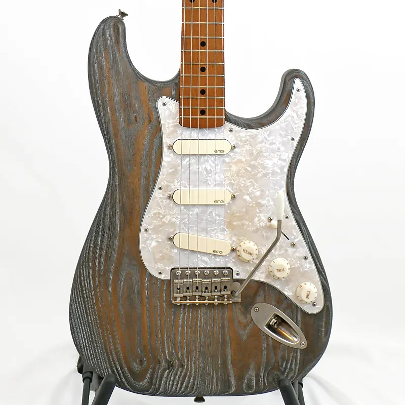Offbeat Guitars Model S Guitar in Charred Barrel Brown Ceruse on Textured Catalpa