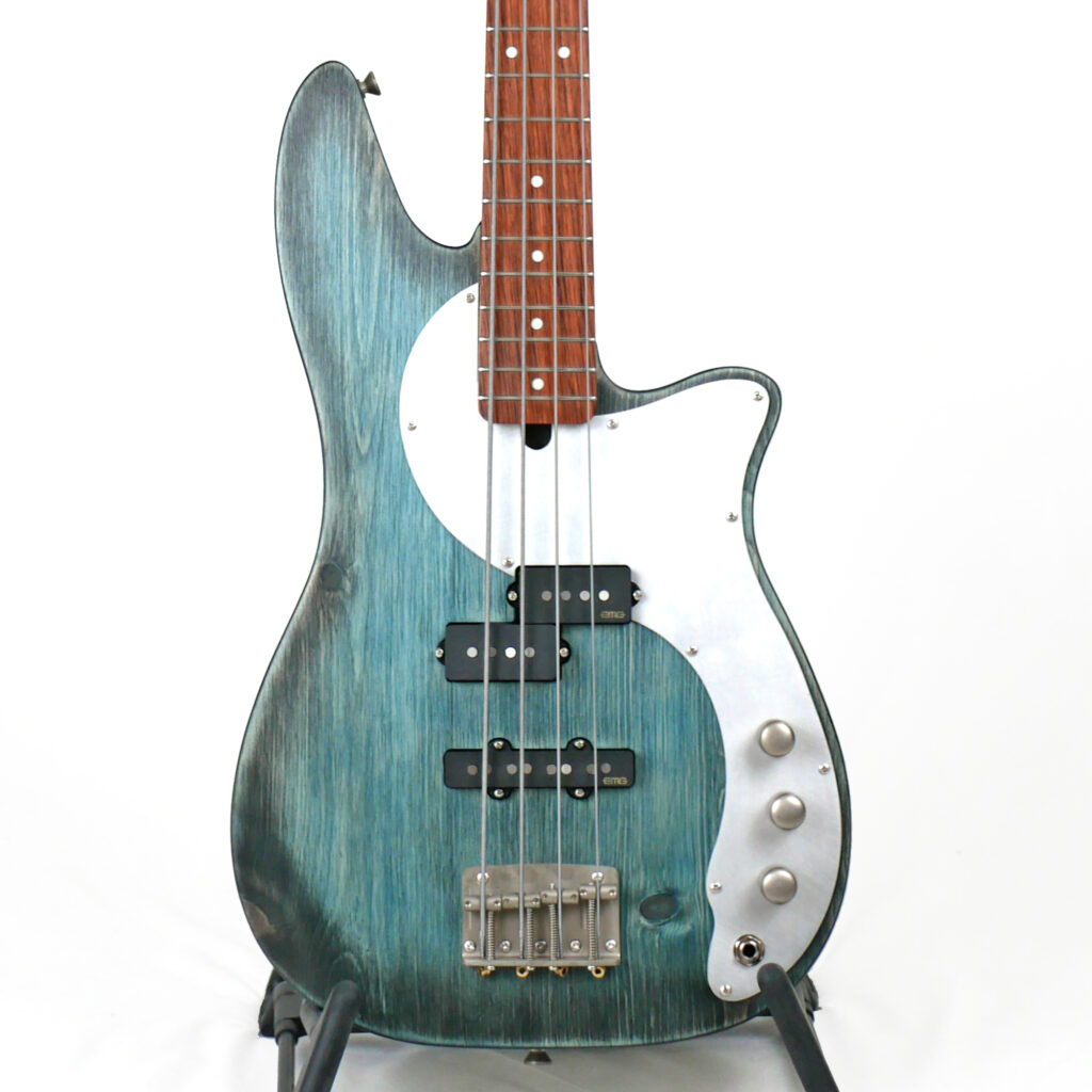 Roxanne PJ 32" Medium-Scale Bass in Deep Water Glow on Textured Pine with EMG Geezer Butler PJ Pickup Set (Passive)