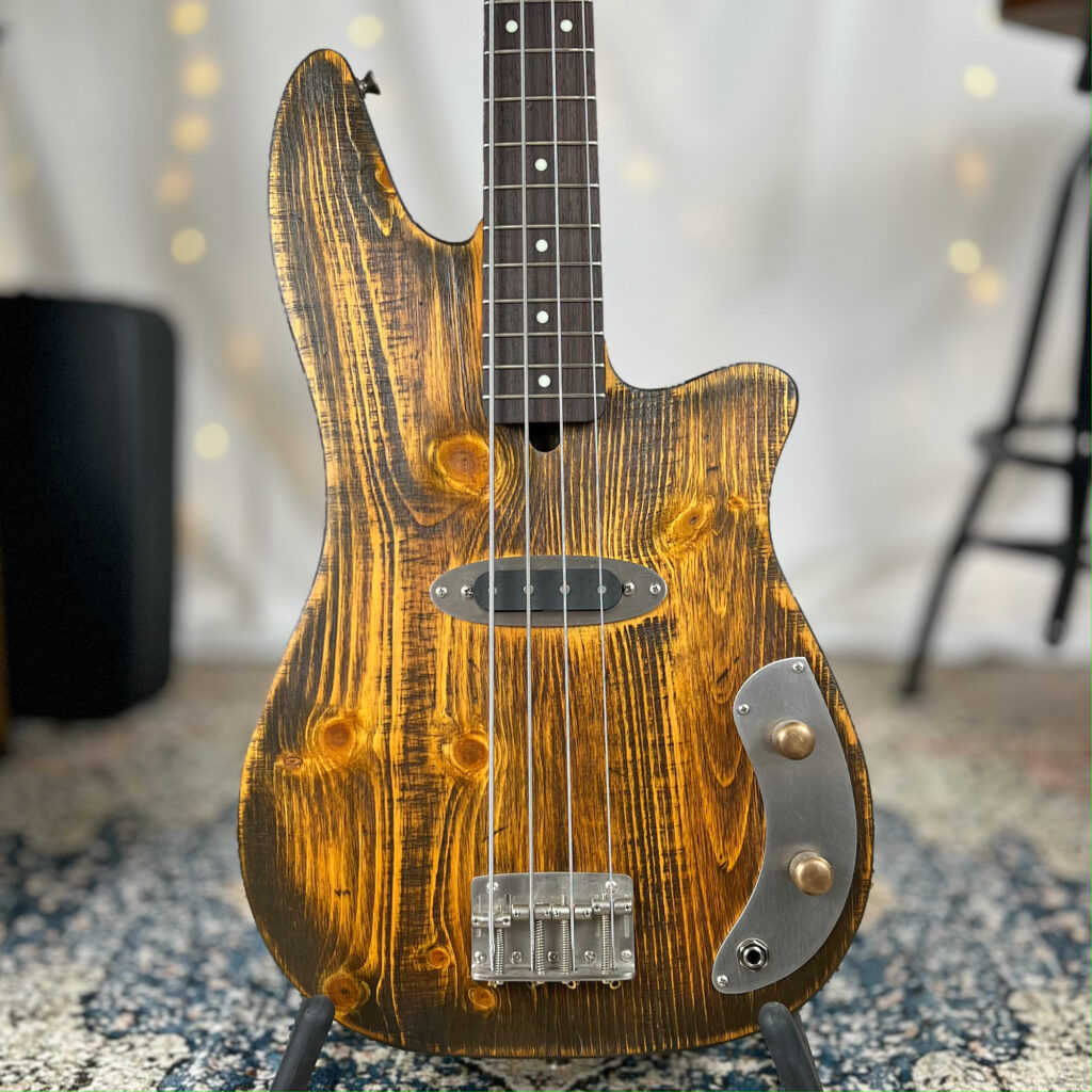 Roxanne S 32" Medium-Scale Bass in Salted Caramel on Distressed Pine with Nordstrand 51P4S (Passive) Pickup