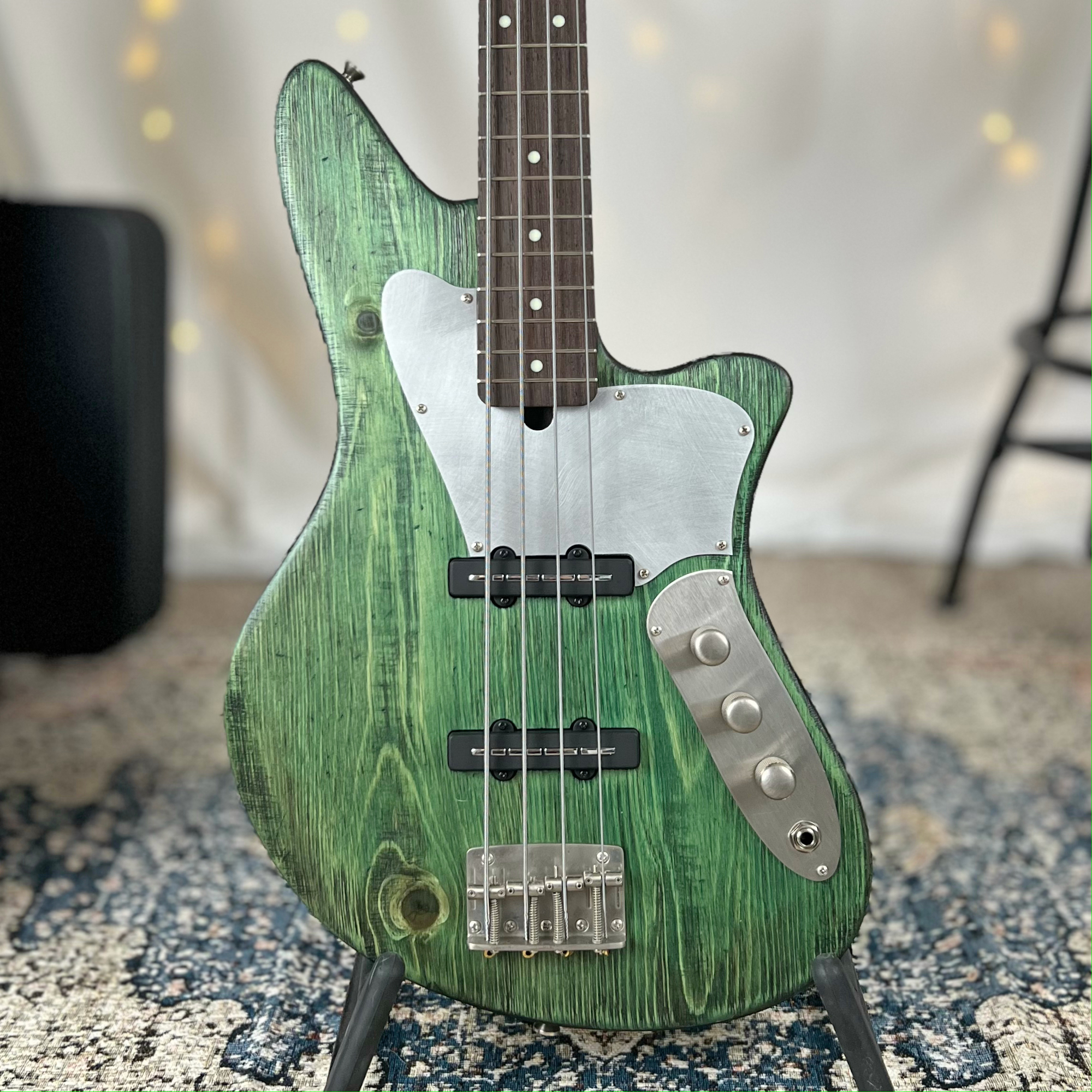 Jacqueline J2 32" Medium-Scale Bass in Jade Glow on Distressed Pine with Nordstrand J-Blade Pickup Set